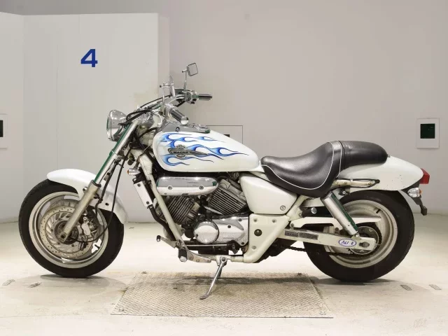 Honda MAGNA 250