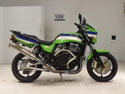 Kawasaki ZRX1100  с аукциона в Японии