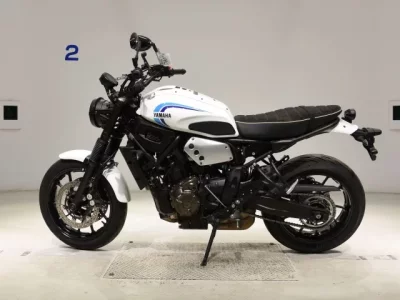 Yamaha XSR700-2  с аукциона в Японии
