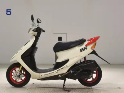 Honda DIO ZX