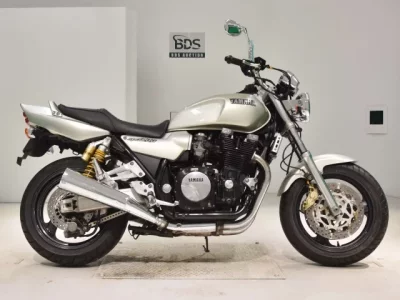 Yamaha XJR1200  с аукциона в Японии