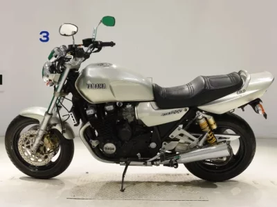 Yamaha XJR1200  с аукциона в Японии