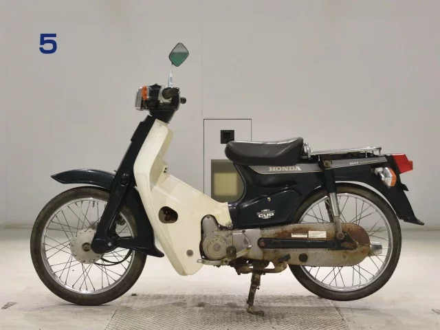 Honda C50