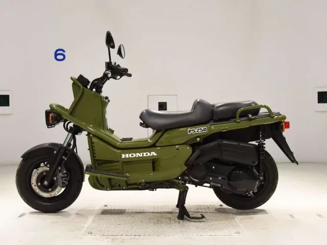 Honda PS250