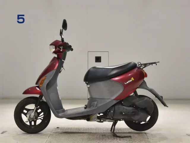 Suzuki LET S4