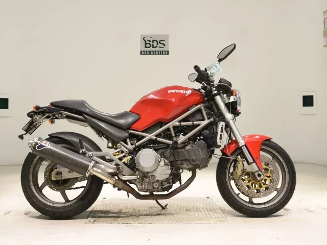 Ducati  MONSTER S4 лот № 7923 оценка 4  с аукциона в Японии