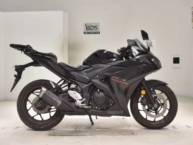 Yamaha YZF-R3 лот № 3000 оценка 4  с аукциона в Японии
