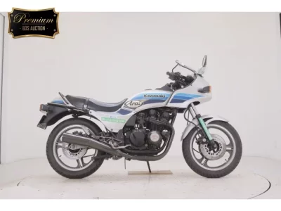 Kawasaki GPZ400F  с аукциона в Японии