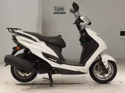 Yamaha CYGNUS 125XSR-3