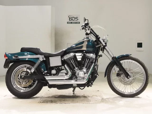 Harley-Davidson HARLEY FXDWG1450 лот № 0494 оценка 4  с аукциона в Японии