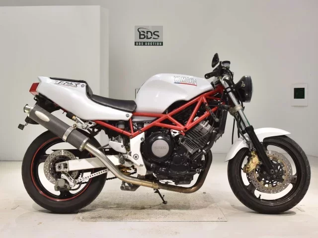 Yamaha TRX850 лот № 7751 оценка 4  с аукциона в Японии