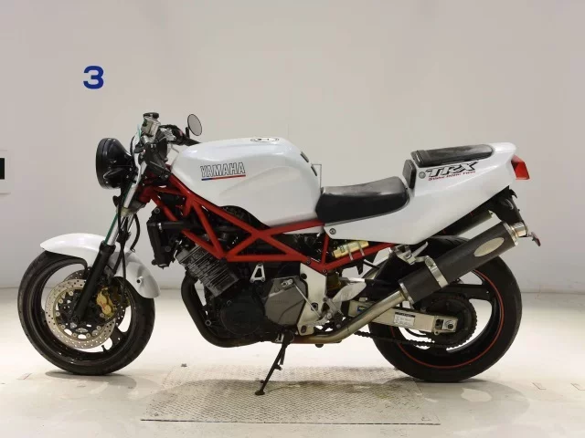 Yamaha TRX850