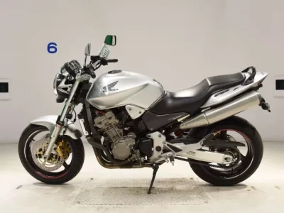 Honda HORNET900