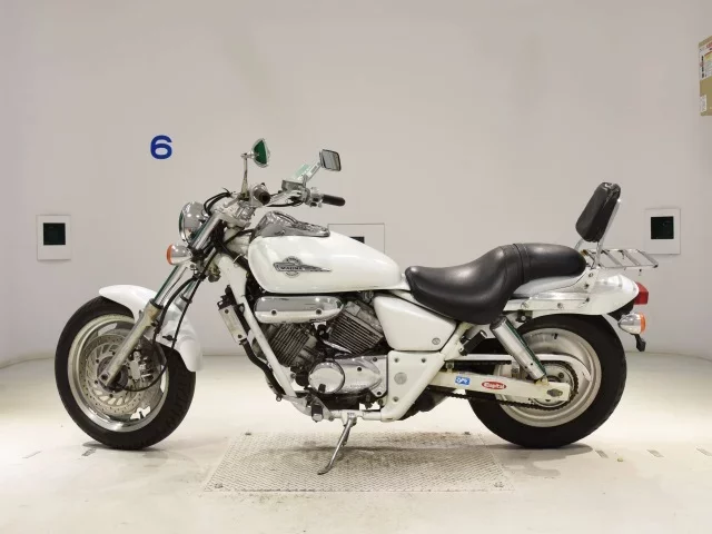 Honda MAGNA 250