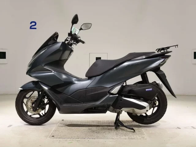 Honda PCX125-4