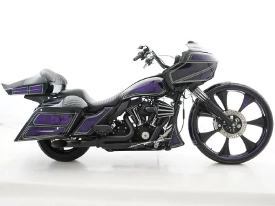 Harley-Davidson HARLEY FLTRU103