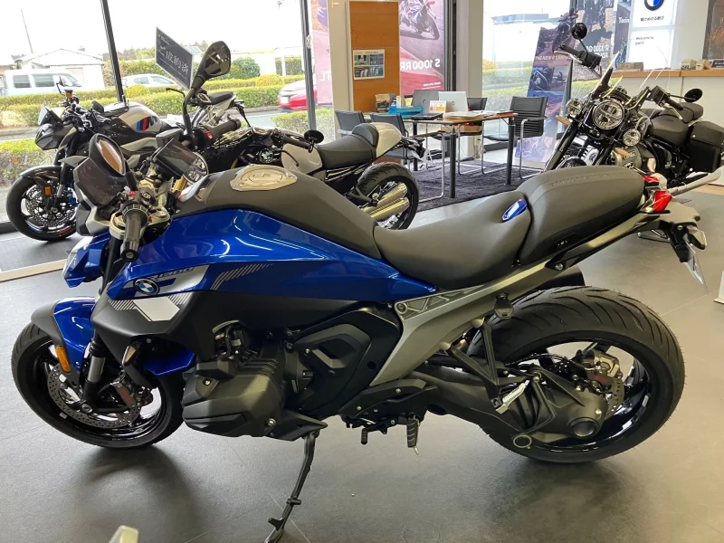 BMW BMW R1300R ASA