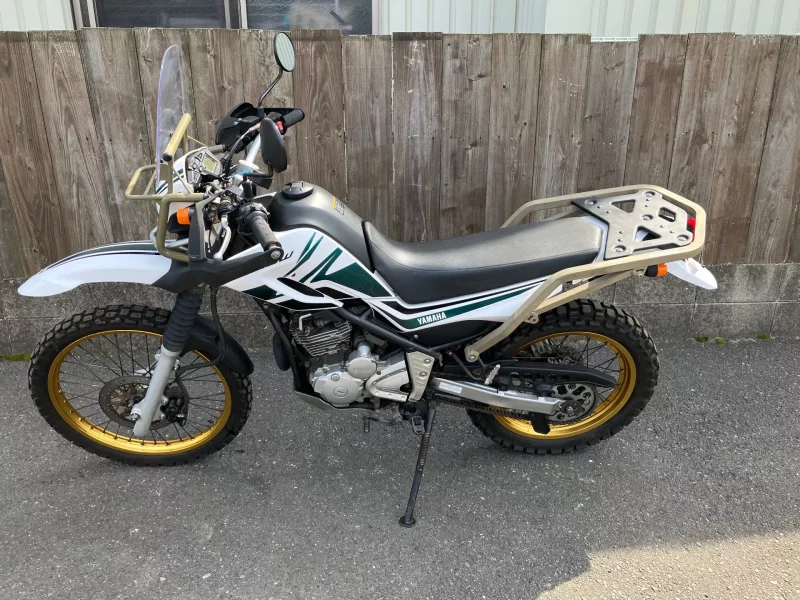 Yamaha SEROW 250