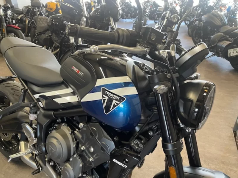 Triumph TRIUMPH TRIDENT 660