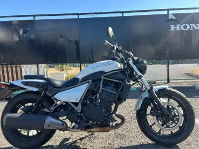 Kawasaki ELIMINATOR 400-1