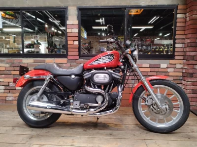 Harley-Davidson HARLEY XL883R