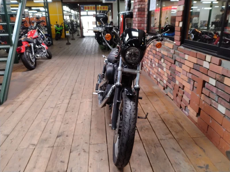 Harley-Davidson HARLEY XL883R