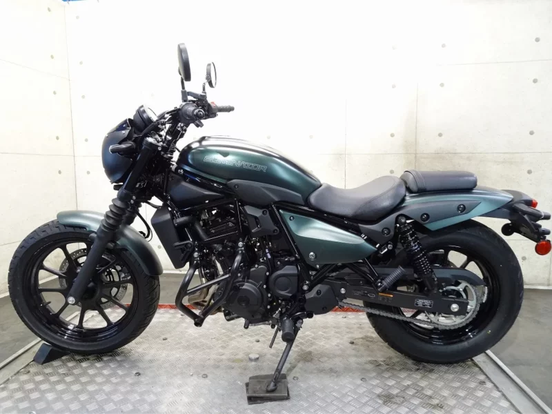 Kawasaki ELIMINATOR 400SE