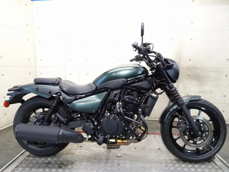 Kawasaki ELIMINATOR 400SE