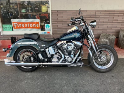 Harley-Davidson HARLEY FLSTC