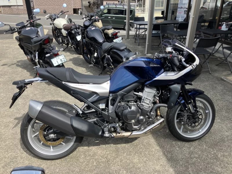 Honda HAWK11