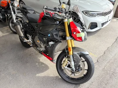 BMW BMW S1000R