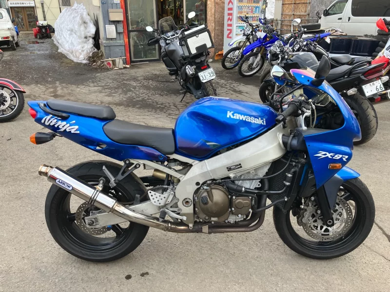 Kawasaki ZX-9R