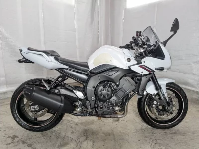 Yamaha FZ-1 FEATHER
