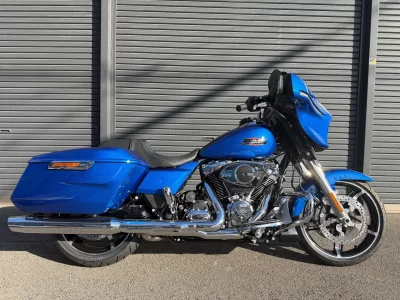 Harley-Davidson HARLEY FLHX1580