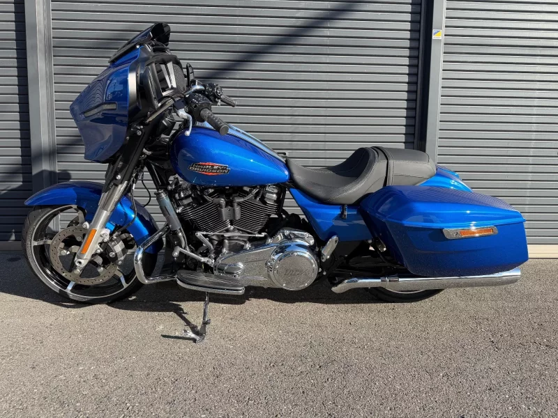 Harley-Davidson HARLEY FLHX1580