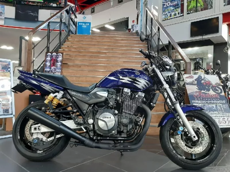Yamaha XJR1300