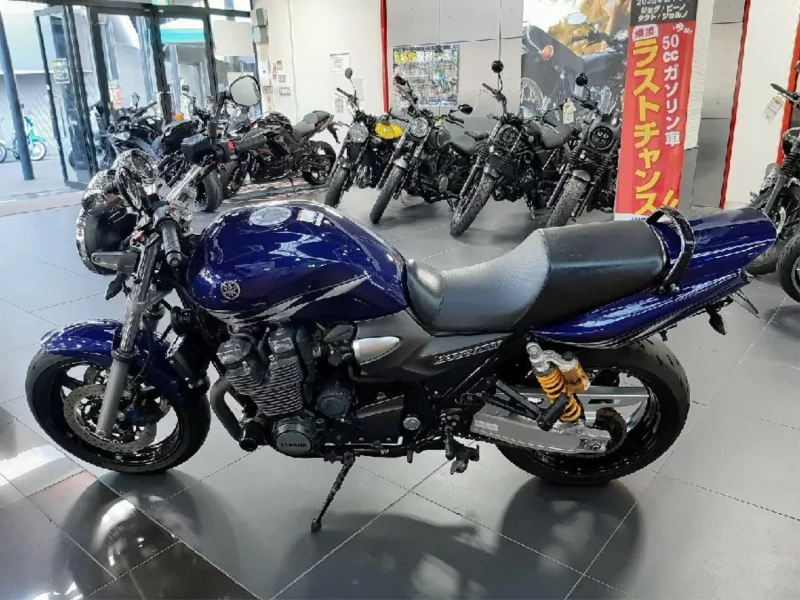 Yamaha XJR1300