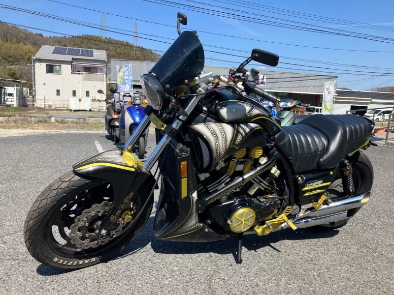 Yamaha V-MAX