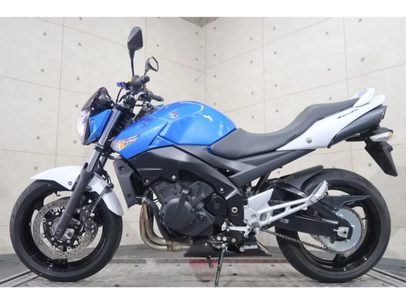 Suzuki GSR400ABS