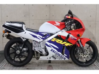 Honda RVF400