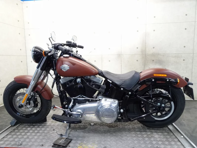 Harley-Davidson HARLEY FLS