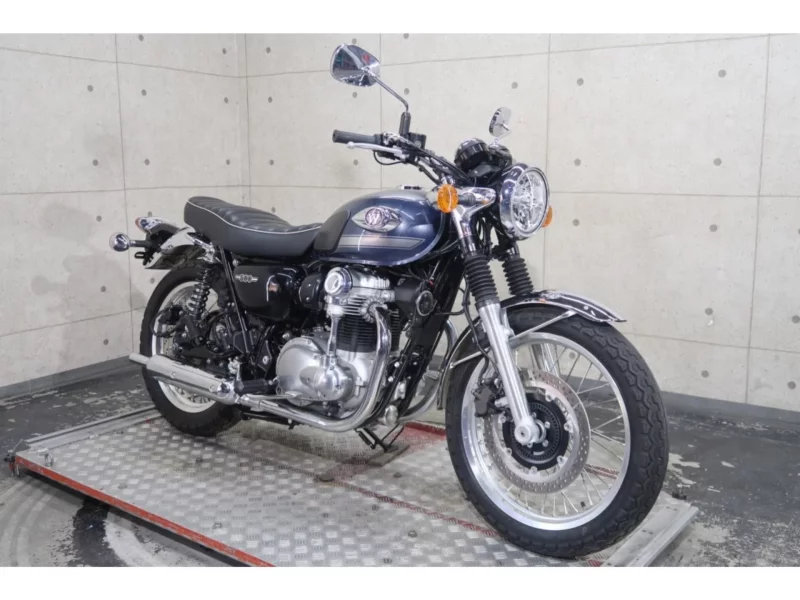 Kawasaki W800