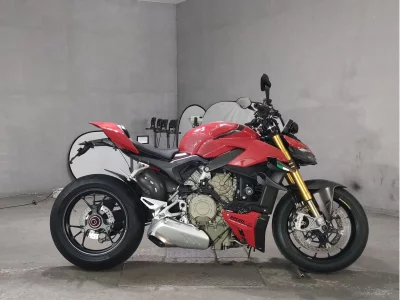 Ducati DUCATI STREET FIGHTER V4S