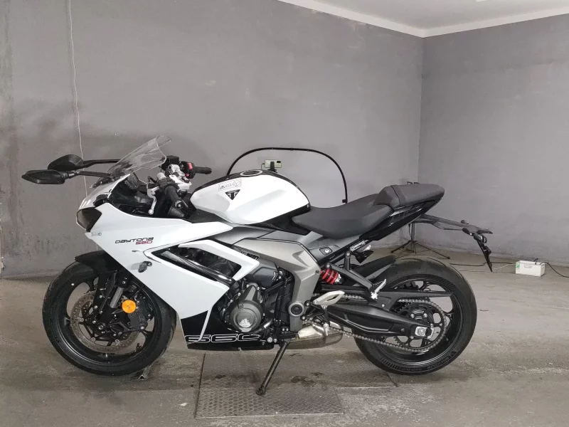 Triumph TRIUMPH DAYTONA 660
