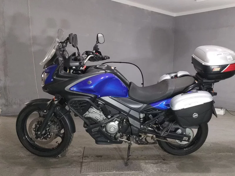 Suzuki V STROM650