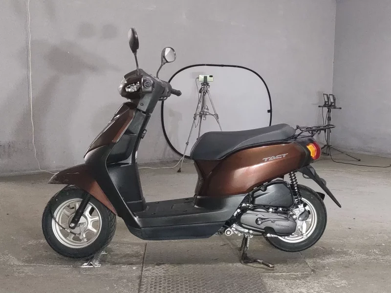 Honda TACT BASIC
