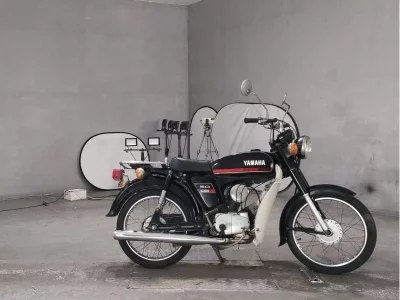 Yamaha YB50