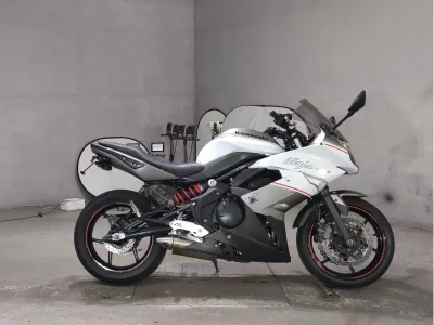 Kawasaki NINJA400R