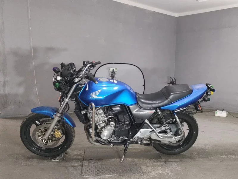 Honda CB400SF TRAINING CAR