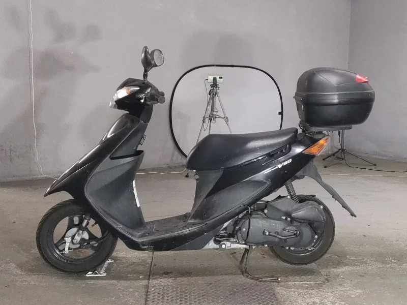 Suzuki ADDRESS V50